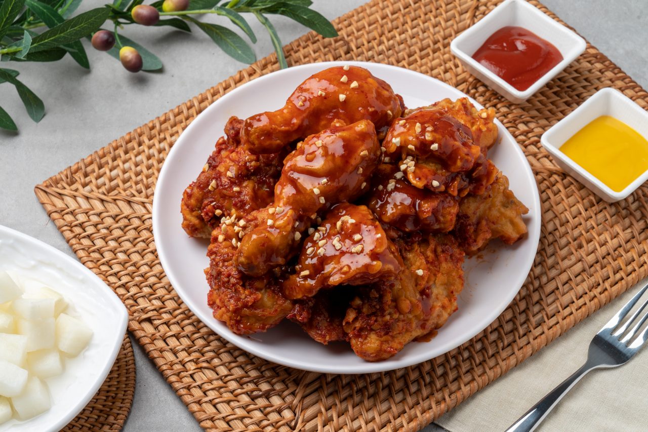 Chicken-fried-in-spicy-sauce-korean-style