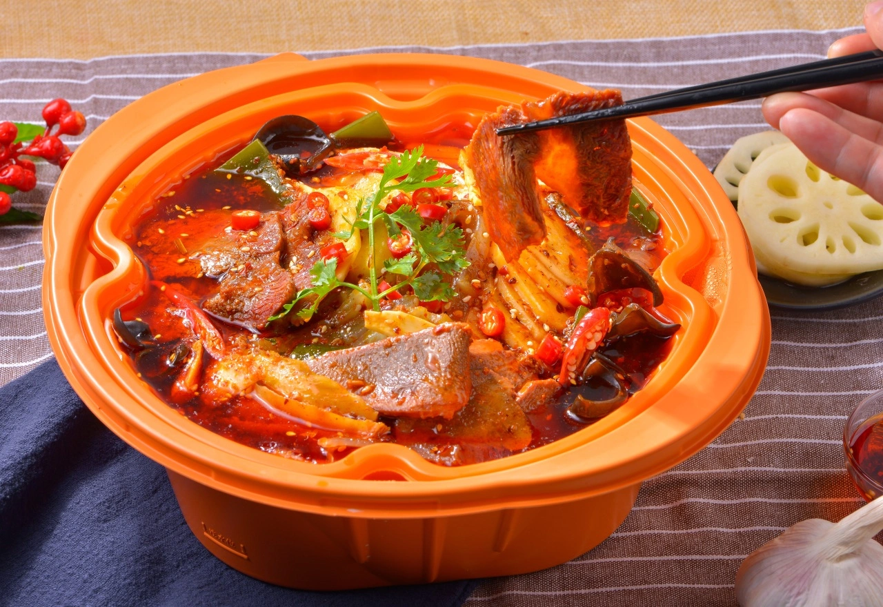 ของฝากจีนชุดหม้อไฟกึ่งสำเร็จรูปแบบ Self-heating หม้อไฟที่ไหนก็กินได้