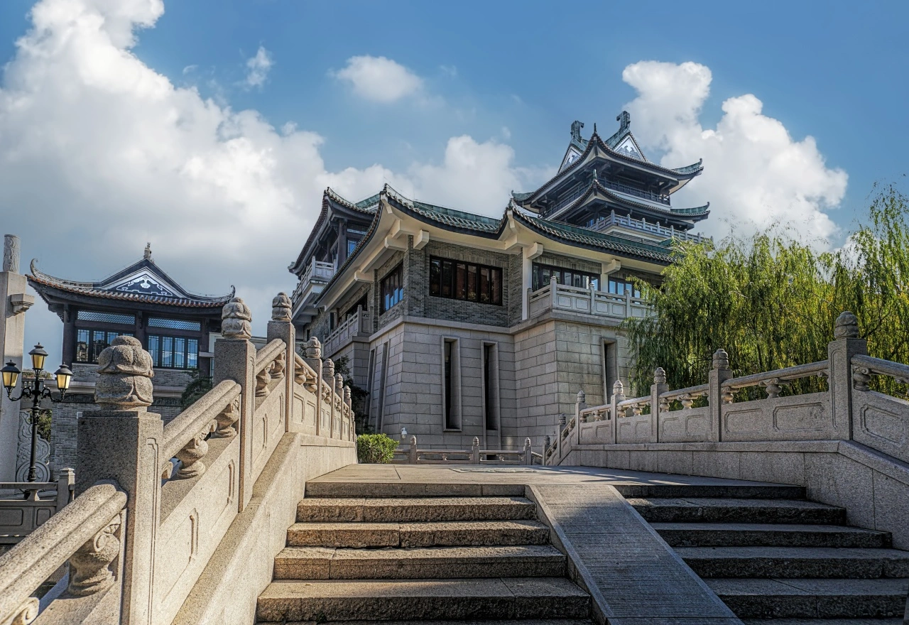 เที่ยวกวางโจวที่เมืองโบราณซิกวนแหล่งท่องเที่ยวระดับ 4A