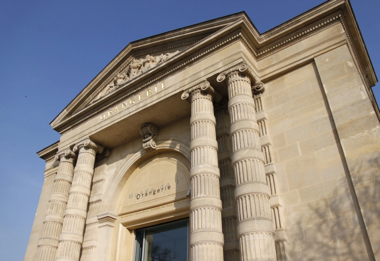 พิพิธภัณฑ์ออร็องเฌอรี (Musée de l'Orangerie) ที่เที่ยวปารีส ชม Water Lilies ของ Monet แบบเต็มตา