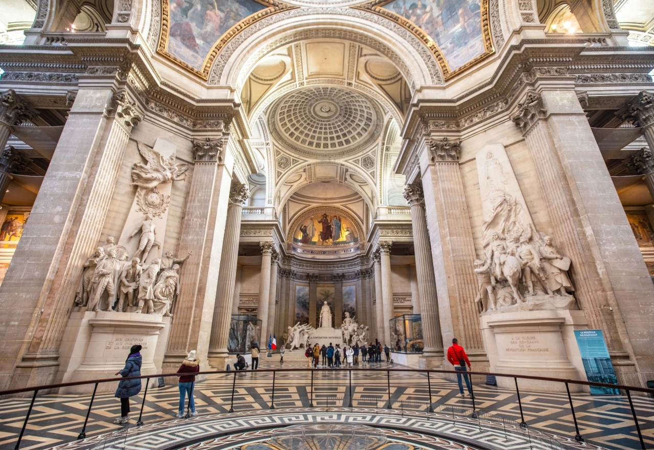 อนุสรณ์สถานแปงเตอง (Panthéon) ท่องเที่ยวปารีส สัมผัสสถาปัตยกรรมนีโอคลาสสิกสุดยิ่งใหญ่