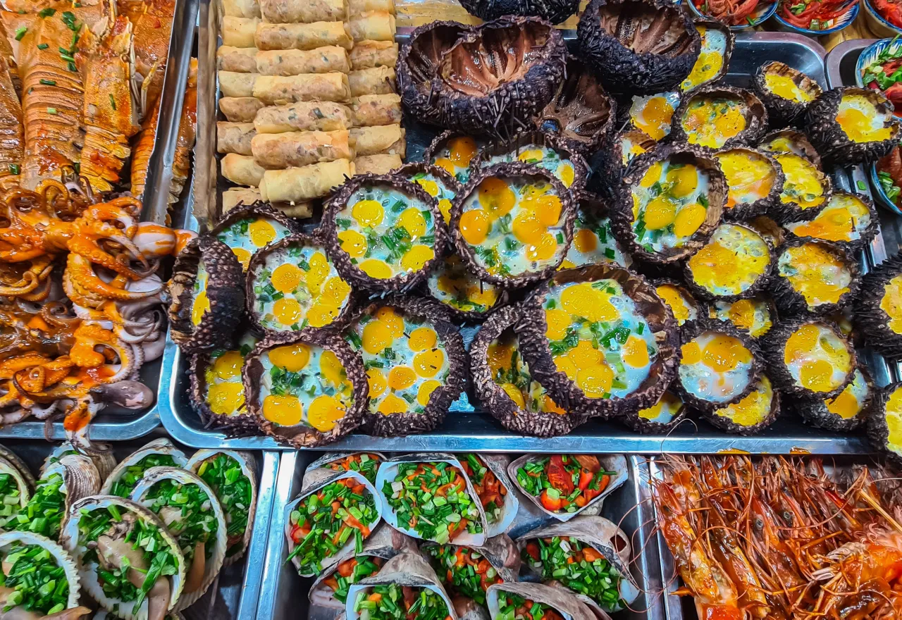 ตลาดดูอองดง แหล่งอาหารทะเลสดของที่เที่ยวฟูก๊วก