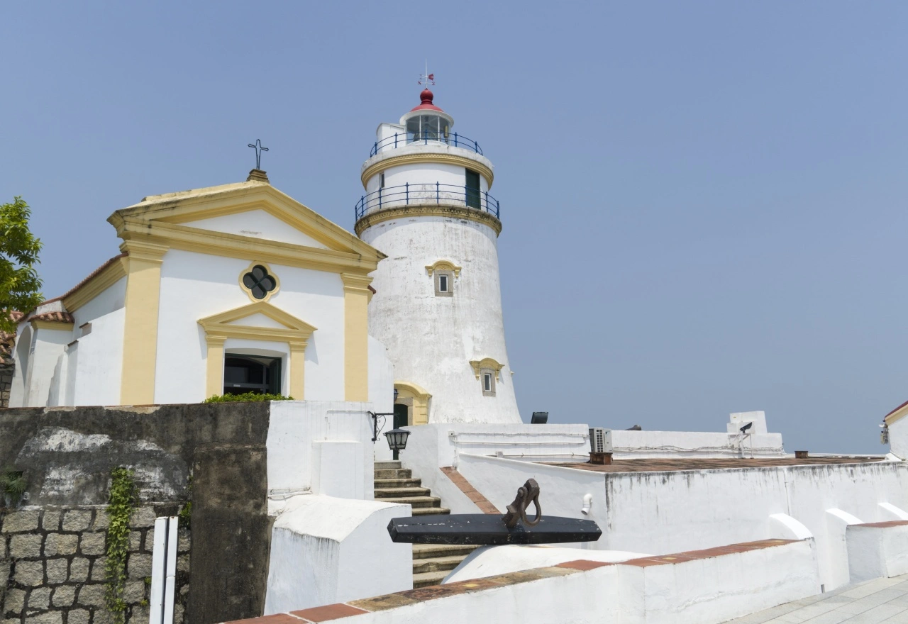 ที่เที่ยวมาเก๊า ป้อมกุยยา (Guia Fortress & Lighthouse)
