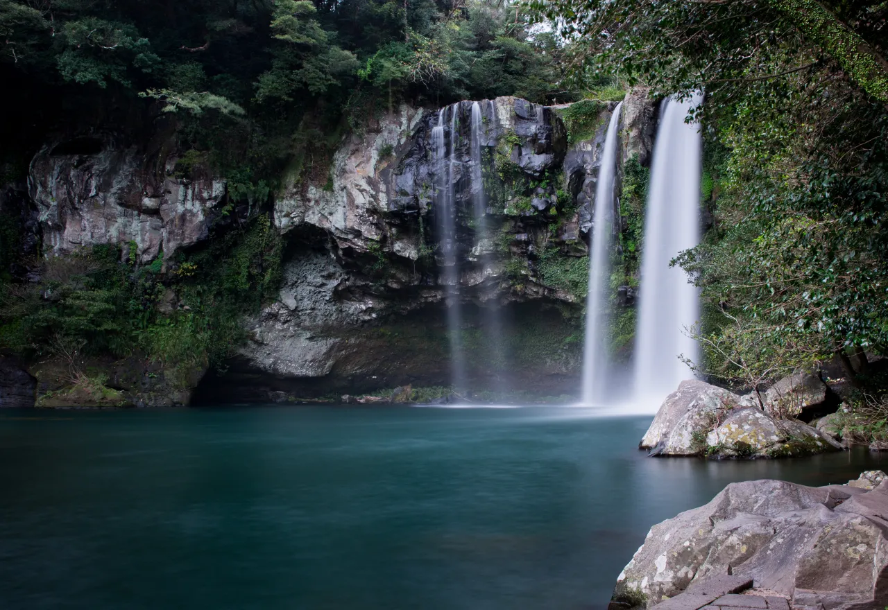ที่เที่ยวเกาะเชจู น้ำตกชอนเจยอน