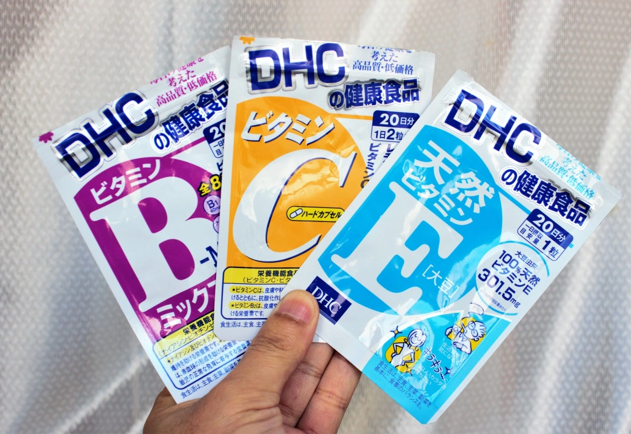 วิตามินซองจาก DHC เป็นของฝากจากญี่ปุ่นราคาถูกกว่าที่ไทยค่อนข้างมาก