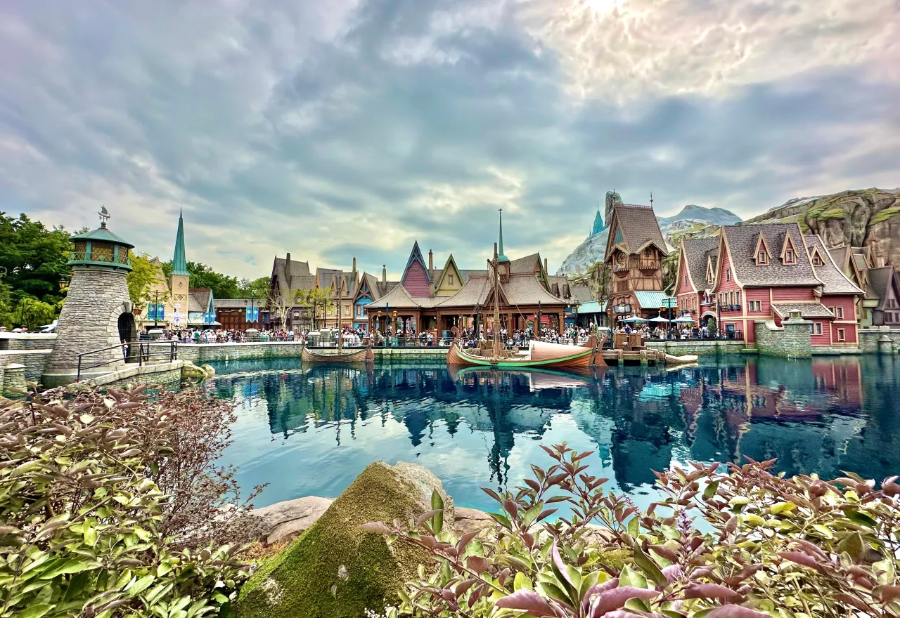 เที่ยว Disneyland ฮ่องกง ดินแดนสวนสนุกสำหรับพาลูกเที่ยวต่างประเทศ