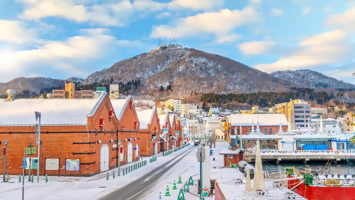 Cityscape of Mount Hakodate at twilight in Hakodate, Japan 