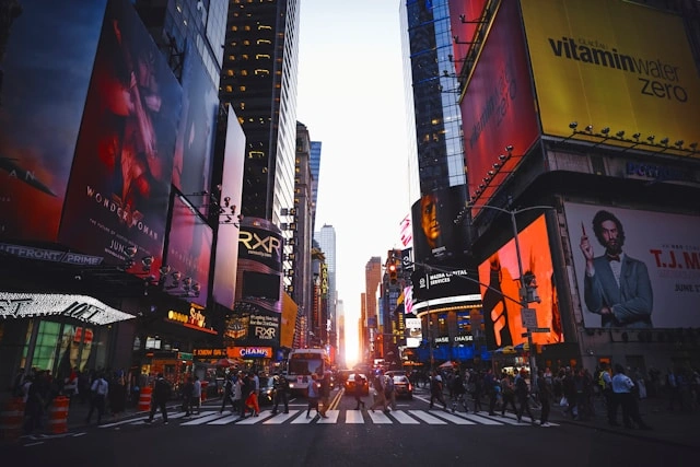 time-square-new-york-during-daytime