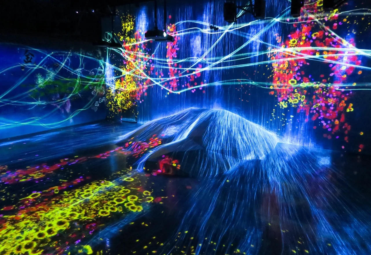 งานศิลปะดิจิทัล teamLab Borderless ที่เที่ยวโตเกียวเปิดใหม่